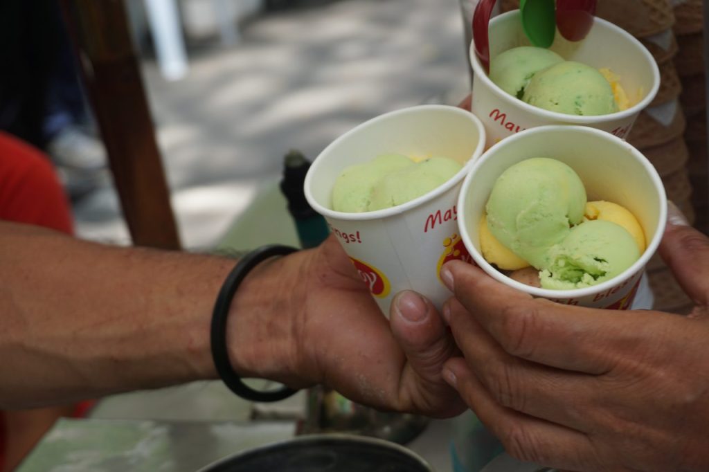 Manila – Salcedo Weekend&nbsp;Market